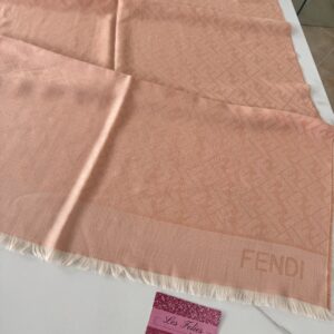 Stola Fendi